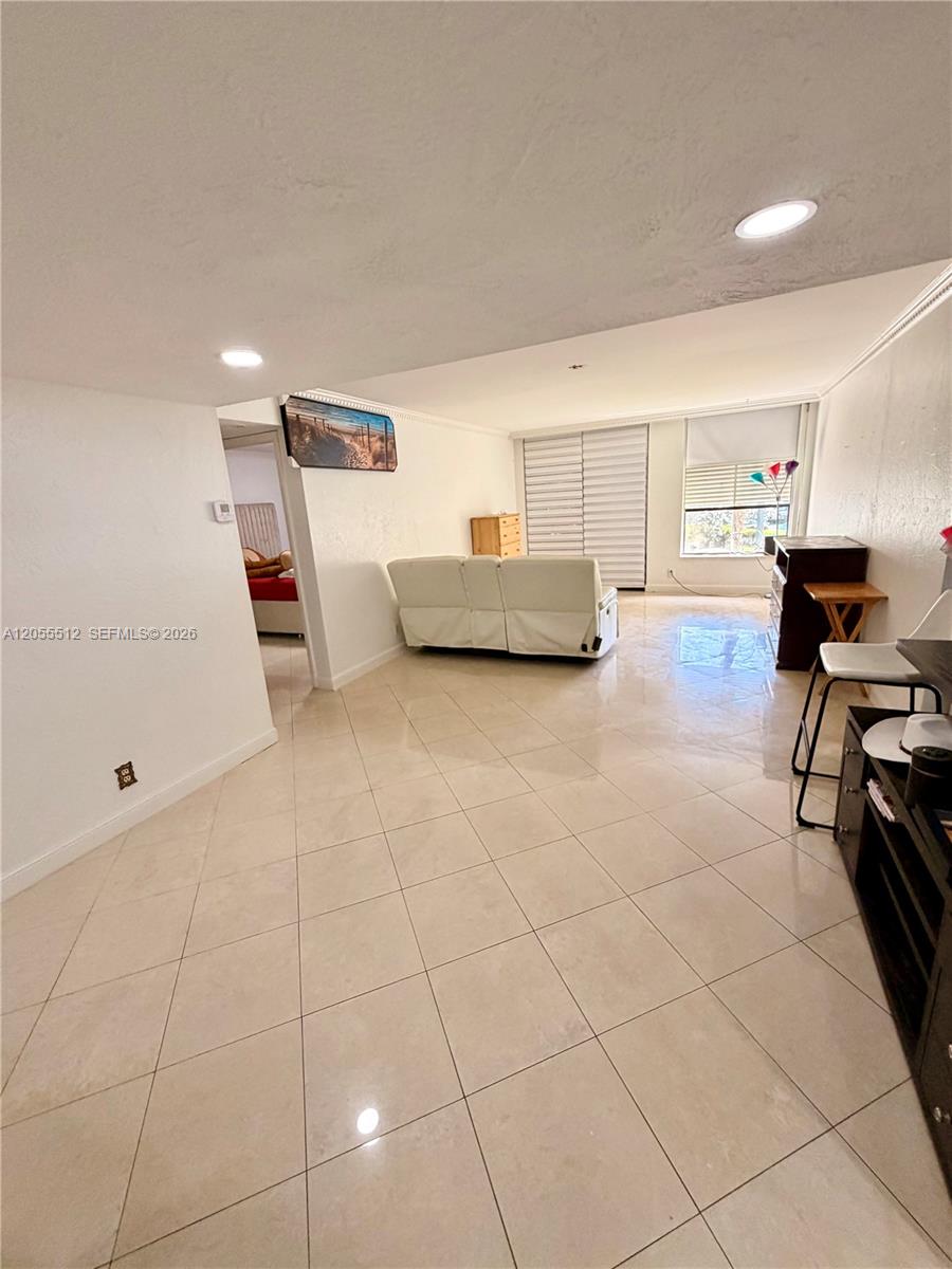 6301 N University Dr # 217