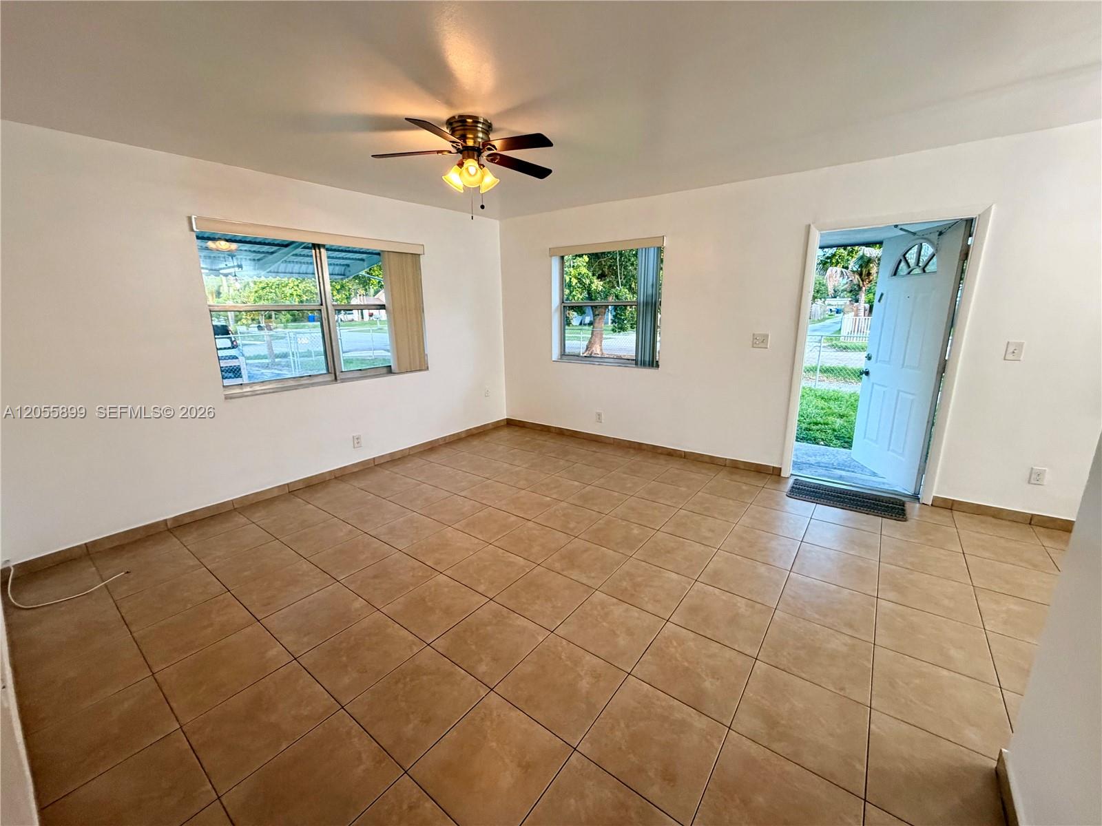 1502 N 57th Ter # 1502
