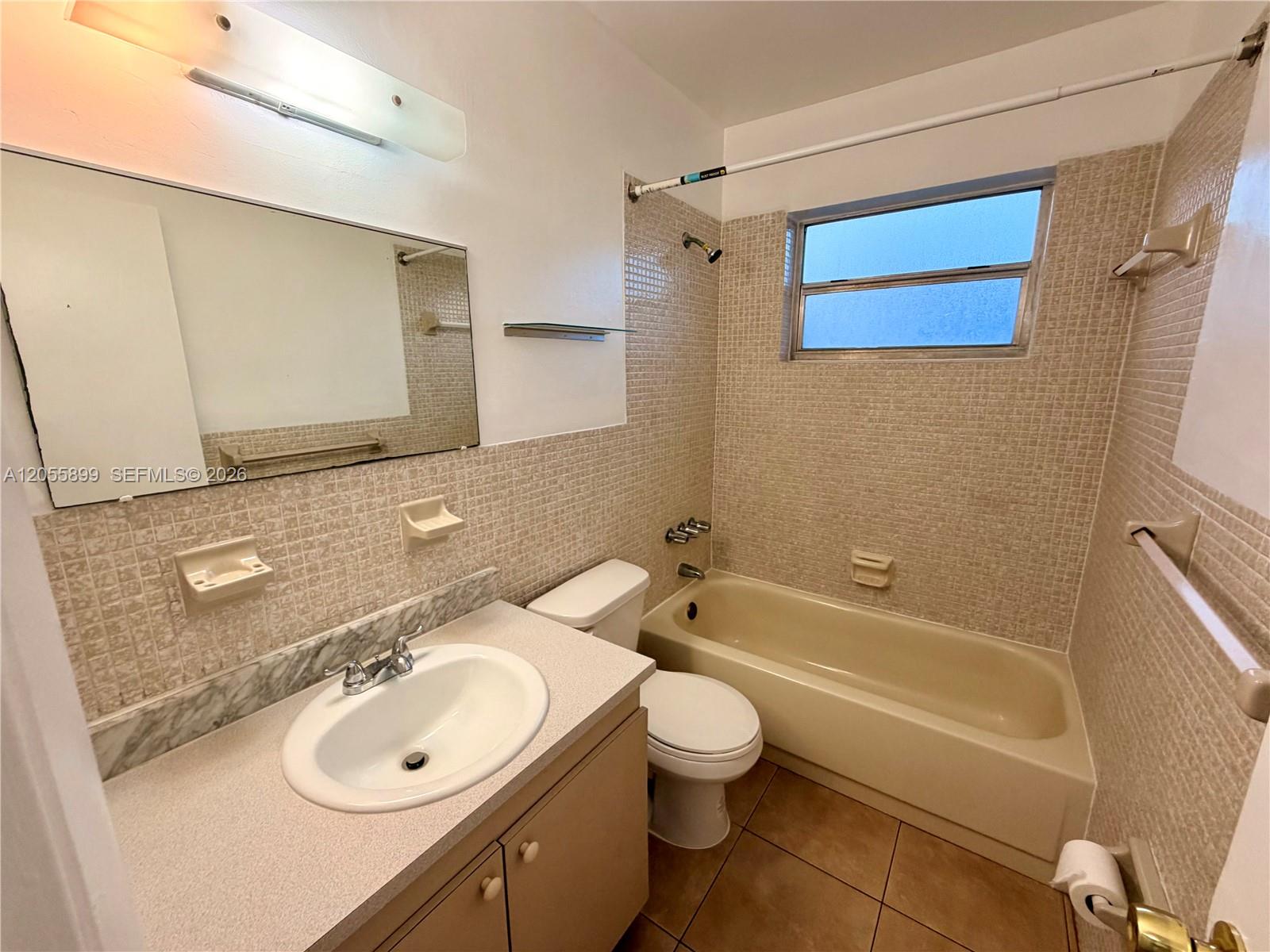 1502 N 57th Ter # 1502