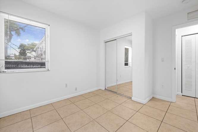 573 NE 82nd St # 5