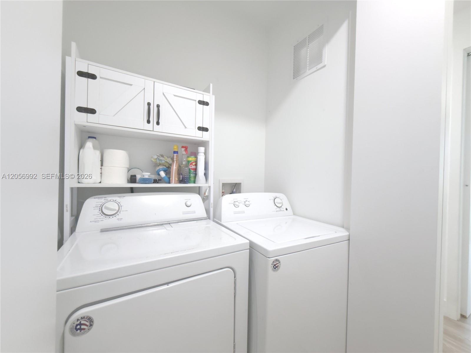 6167 SW 36th Ct