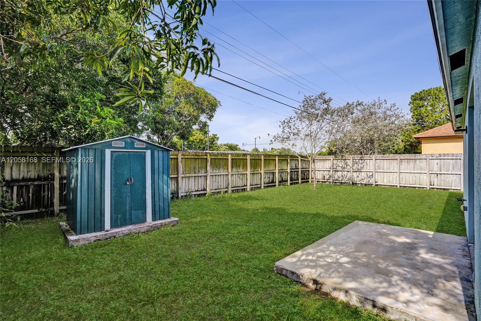 2820 NW 4th St