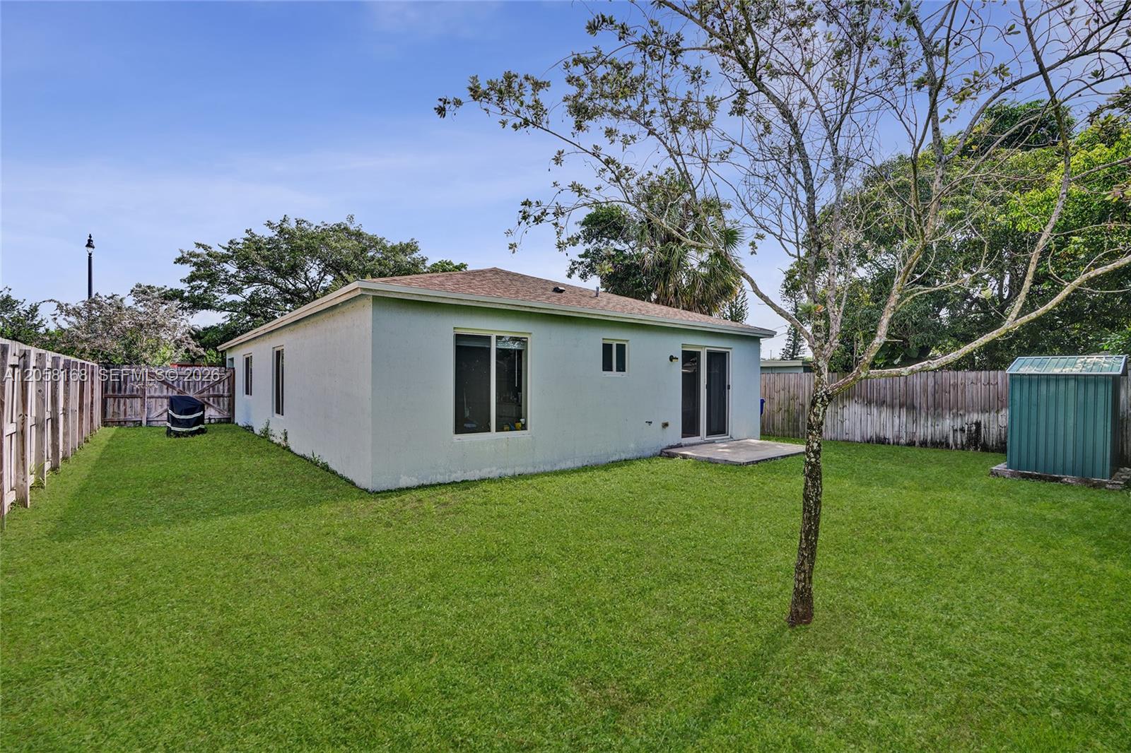 2820 NW 4th St