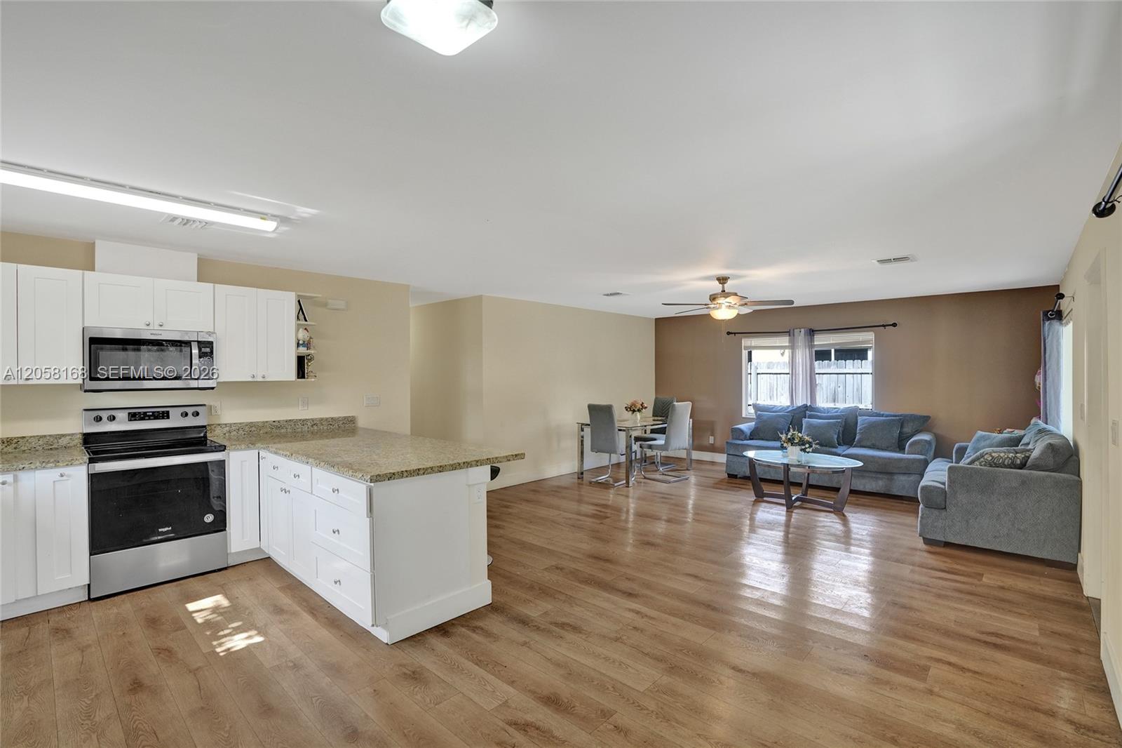 2820 NW 4th St