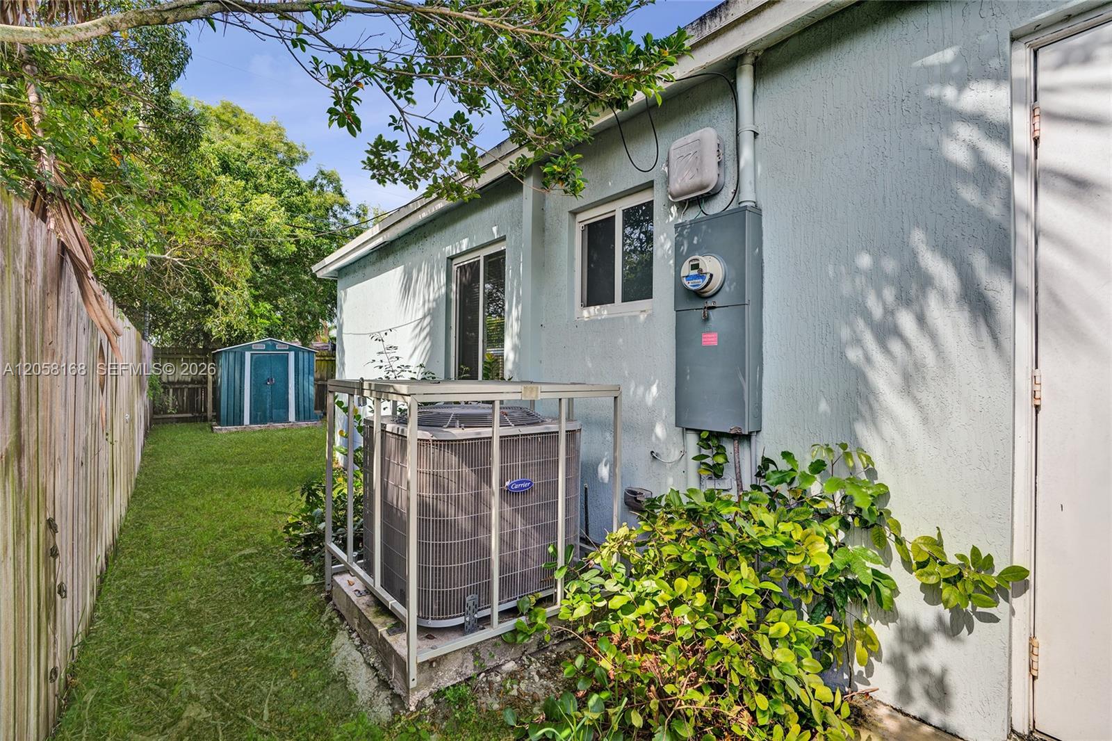 2820 NW 4th St