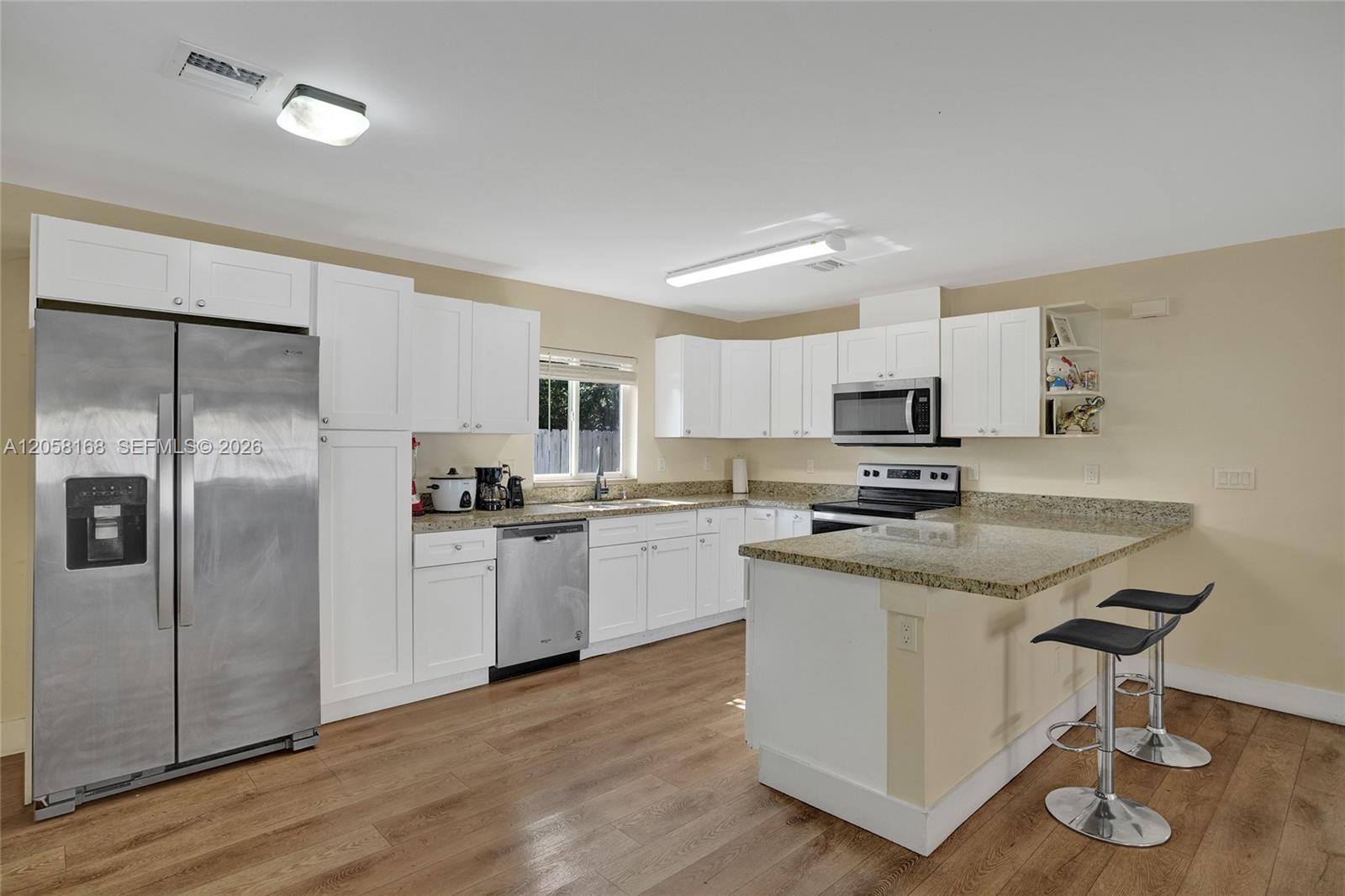 2820 NW 4th St