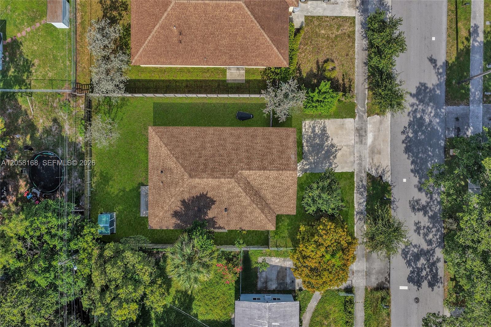 2820 NW 4th St