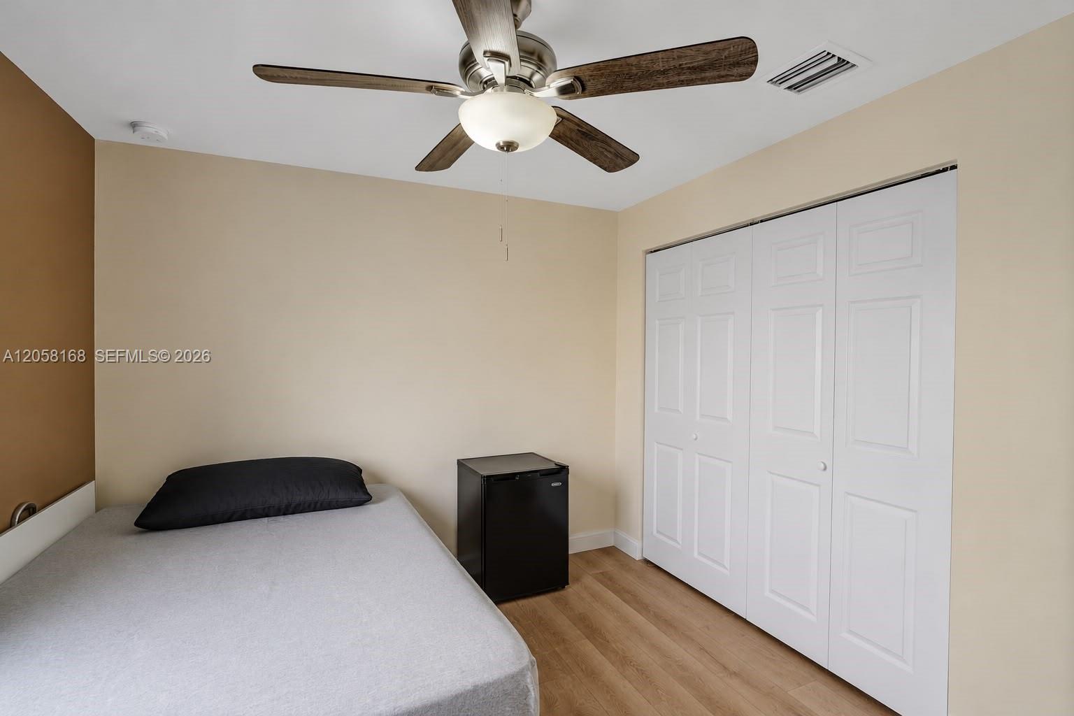 2820 NW 4th St