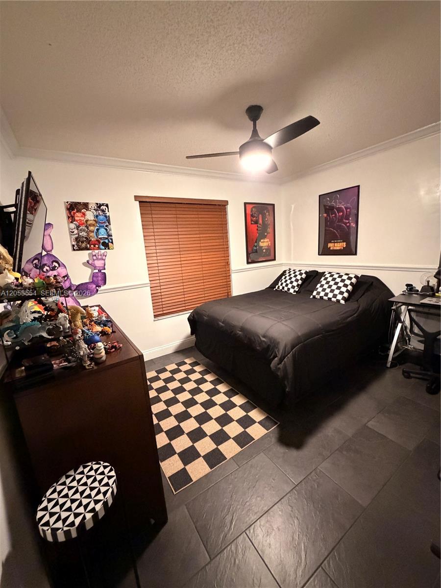 19450 NW 7th St