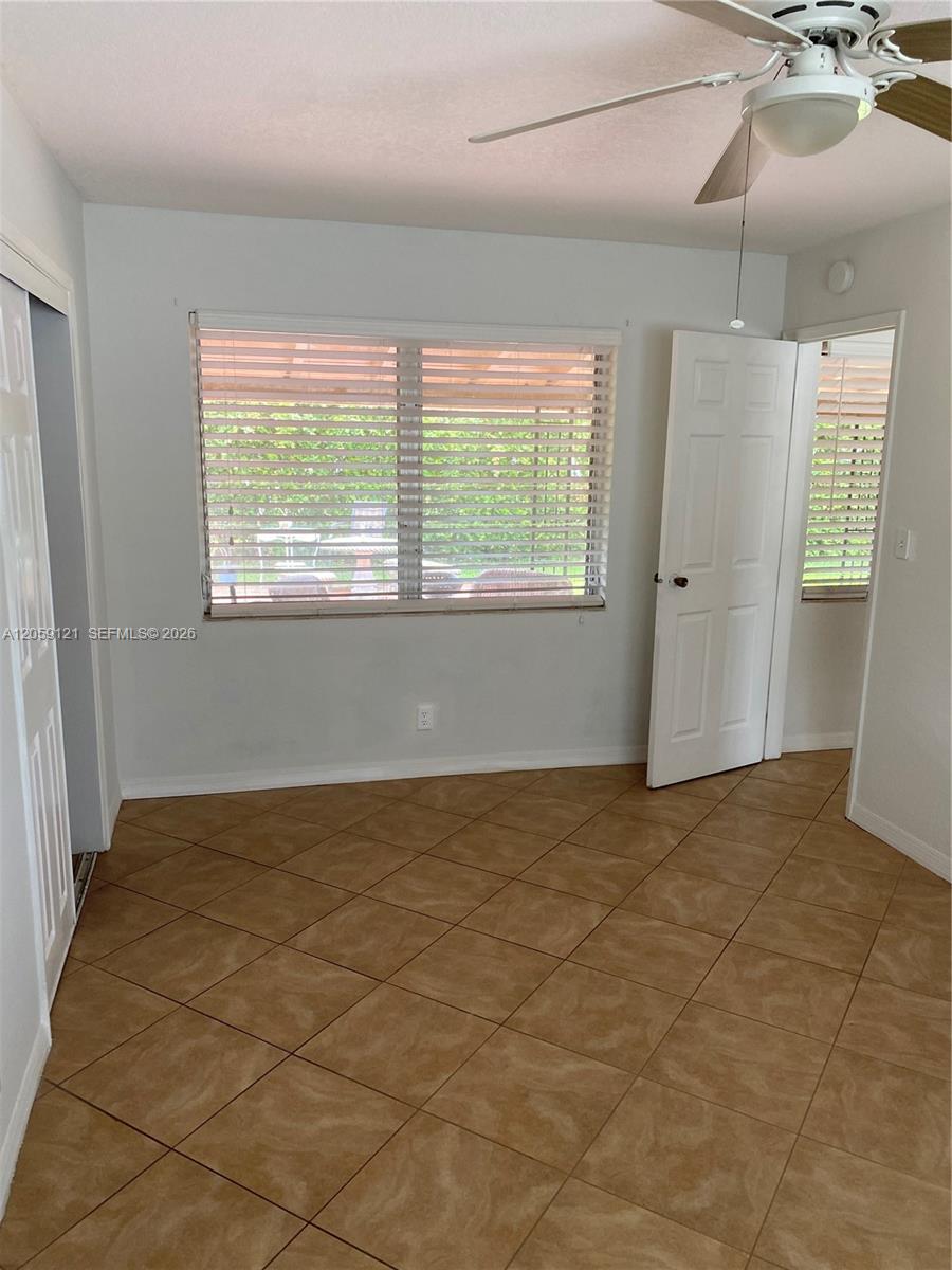 5616 Arthur St Unit: South
