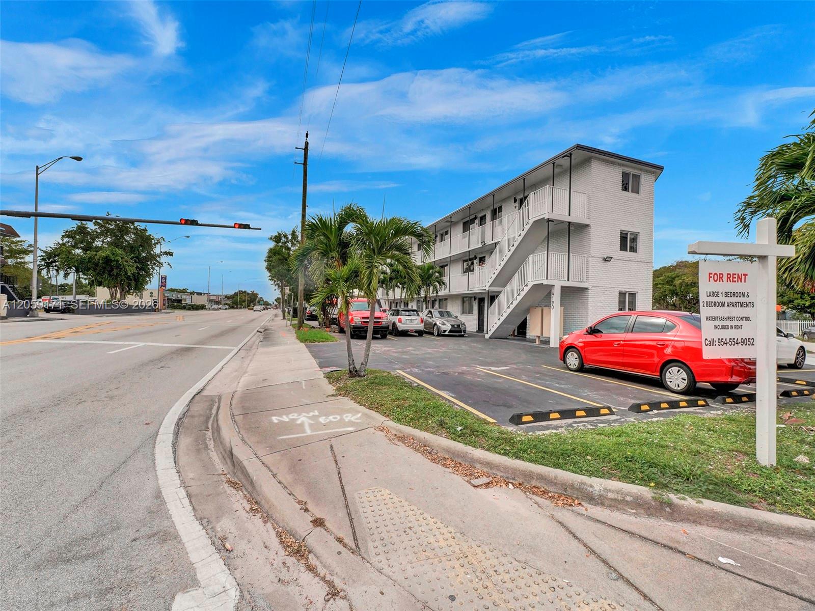 14190 W Dixie Hwy # 1