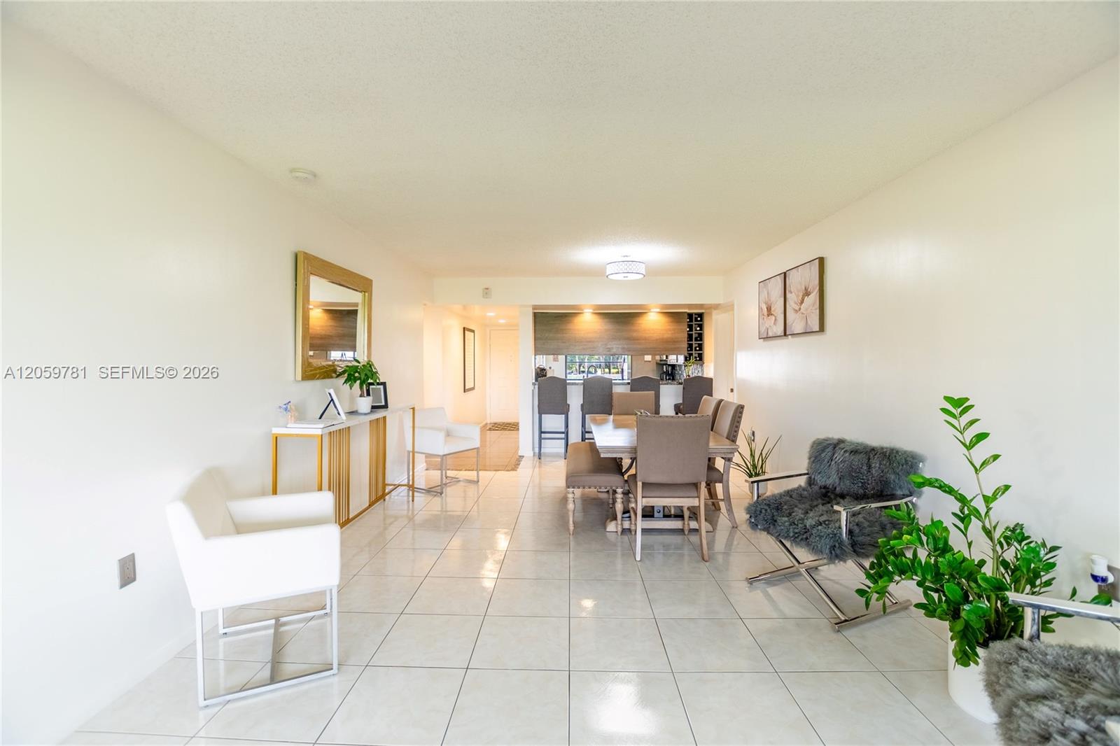 1508 S WHITEHALL # 206