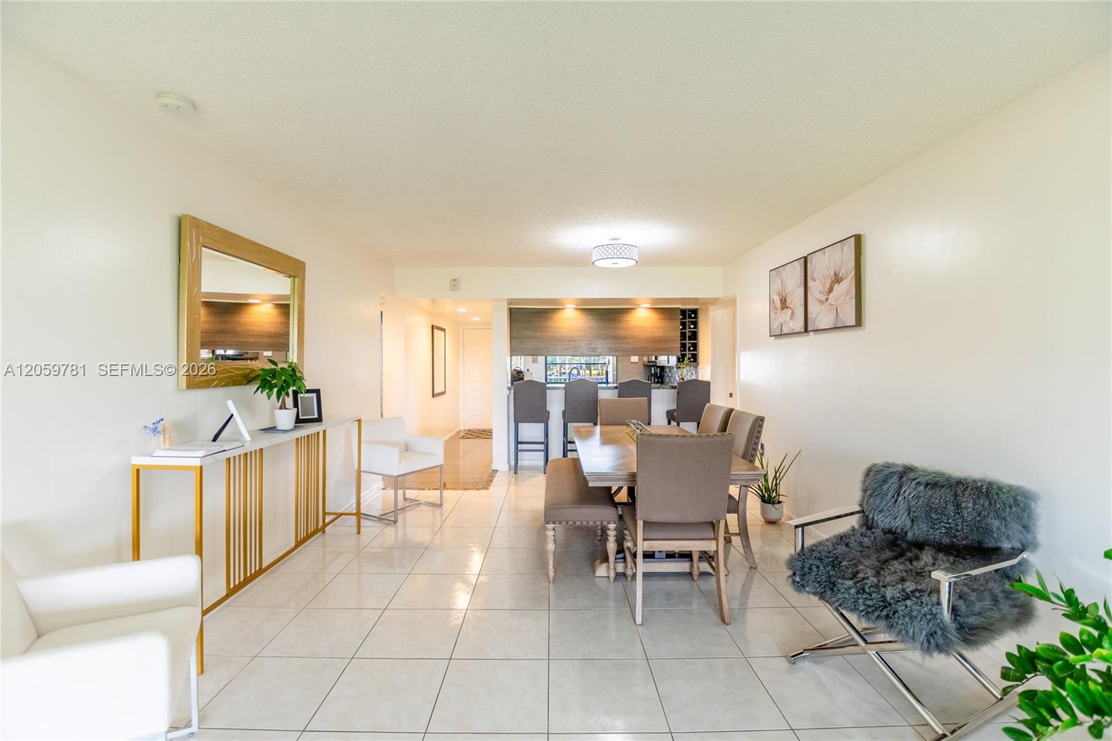 1508 S WHITEHALL # 206