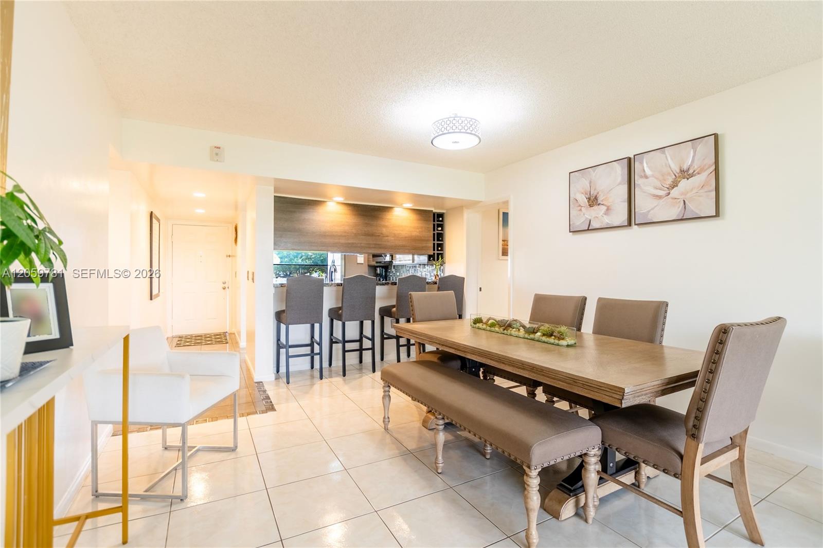 1508 S WHITEHALL # 206