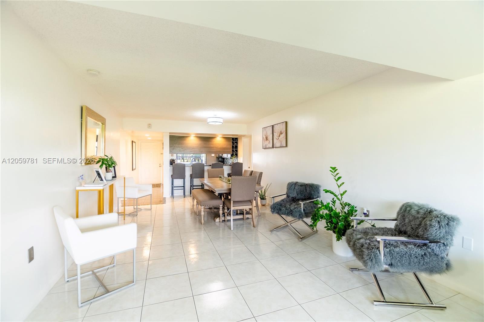 1508 S WHITEHALL # 206
