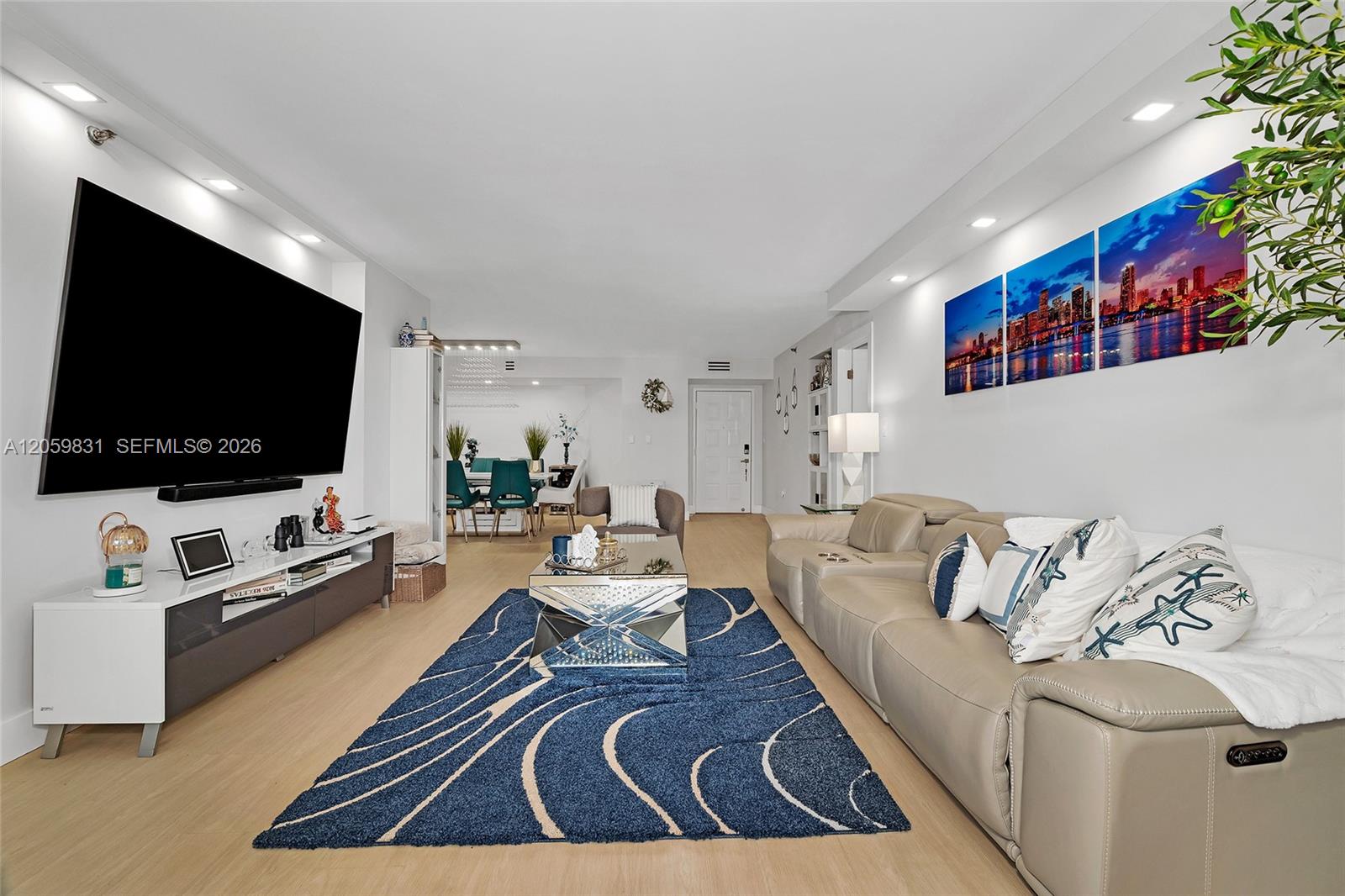 1201 S Ocean Drive # 1703N