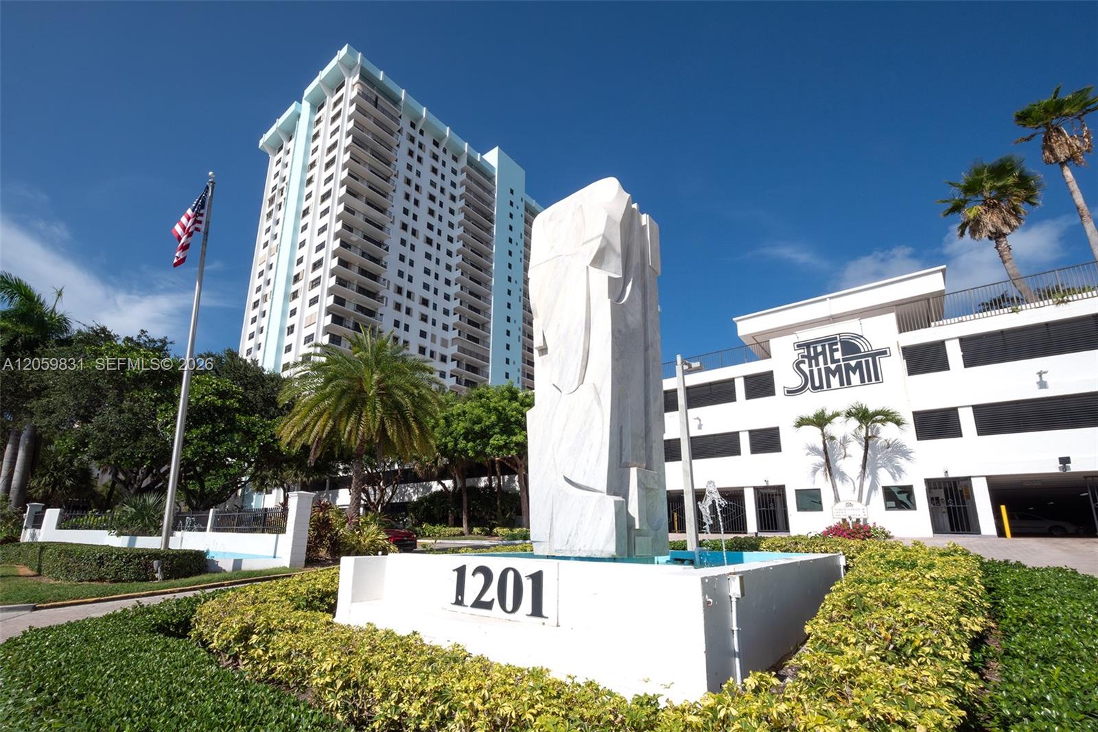 1201 S Ocean Drive # 1703N