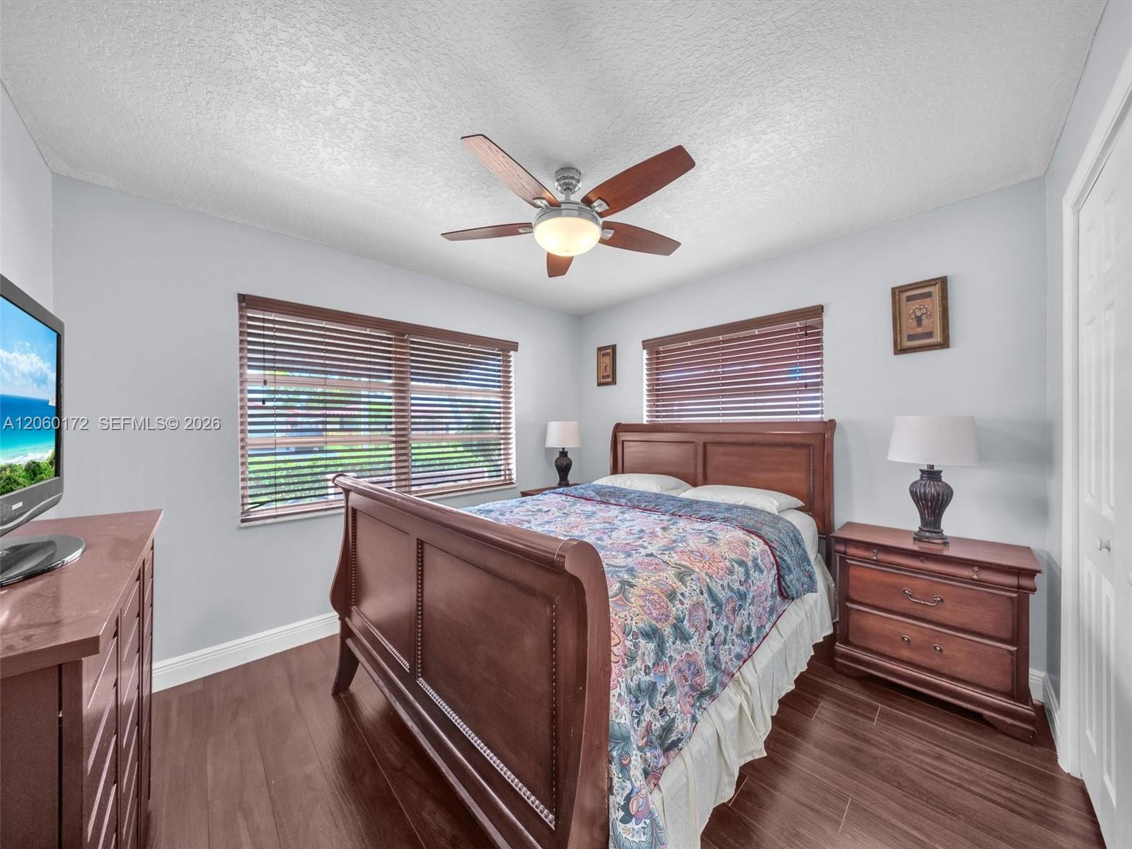 1221 NW 45th St