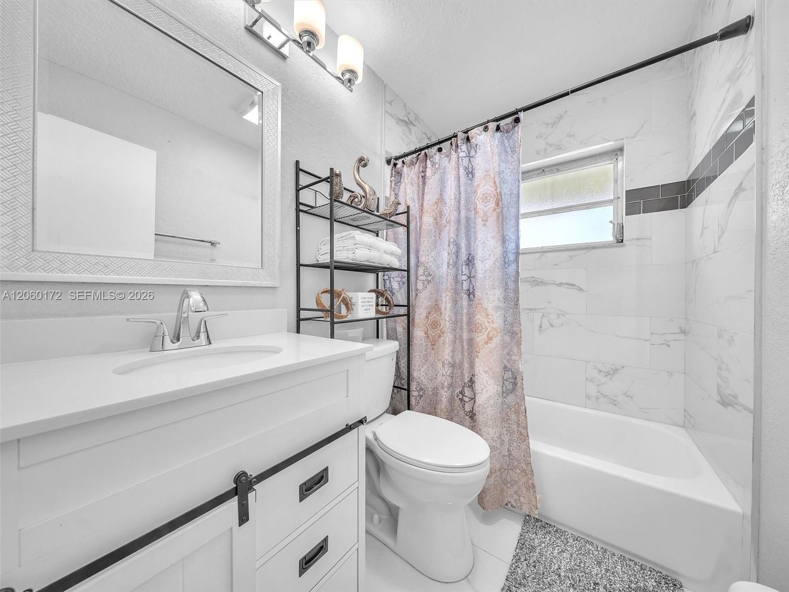 1221 NW 45th St