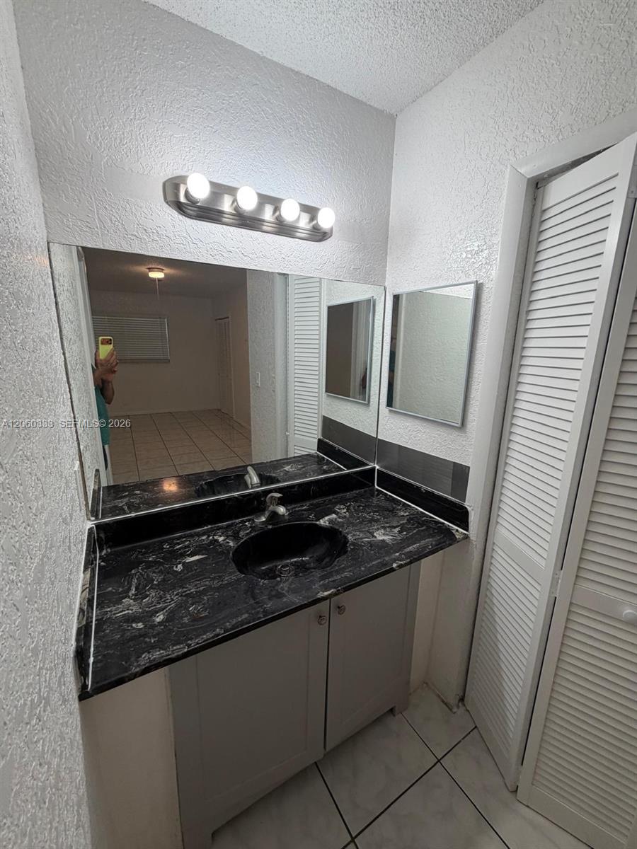 3300 Spanish Moss Ter # 412