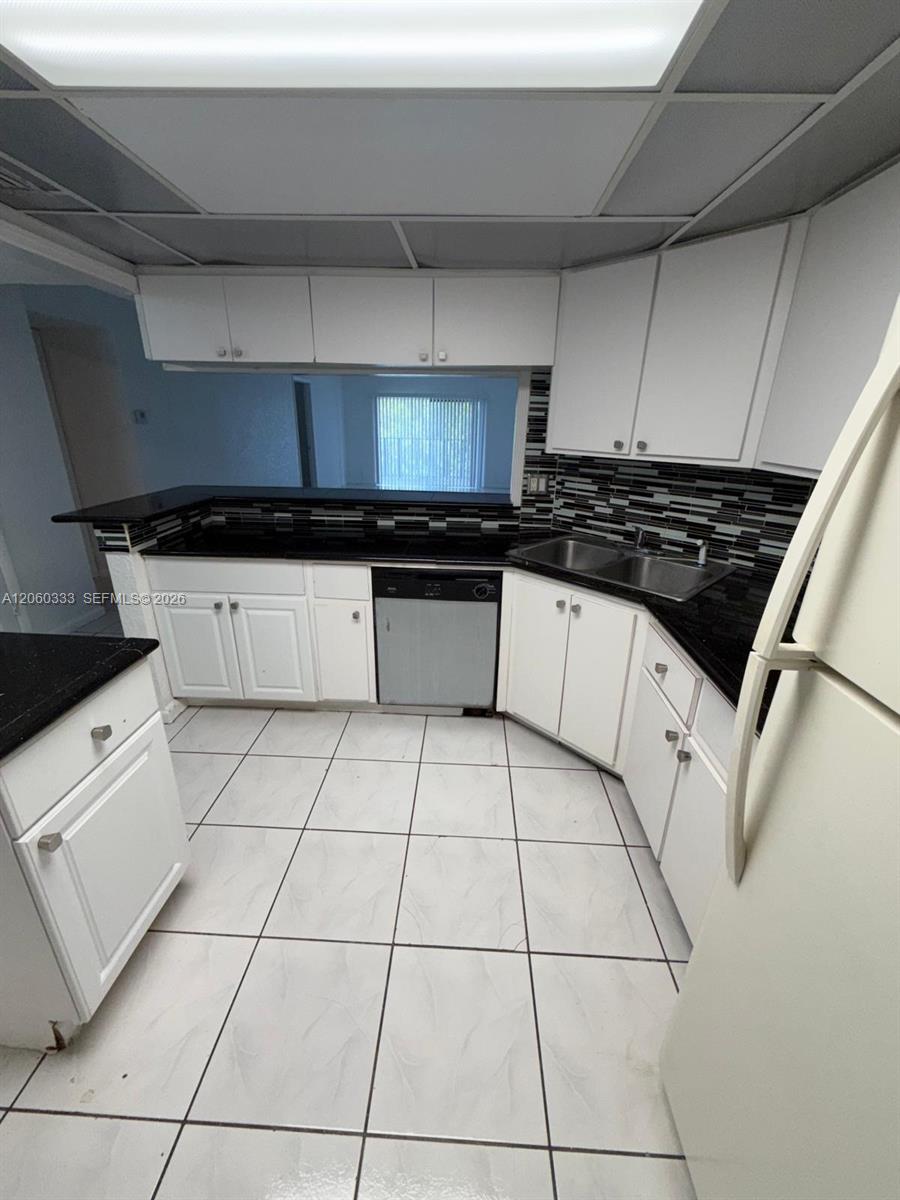 3300 Spanish Moss Ter # 412