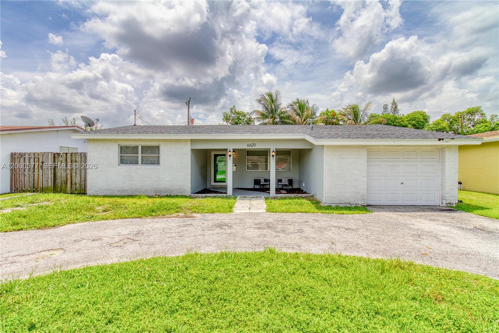 6620 NW 21st Ct
