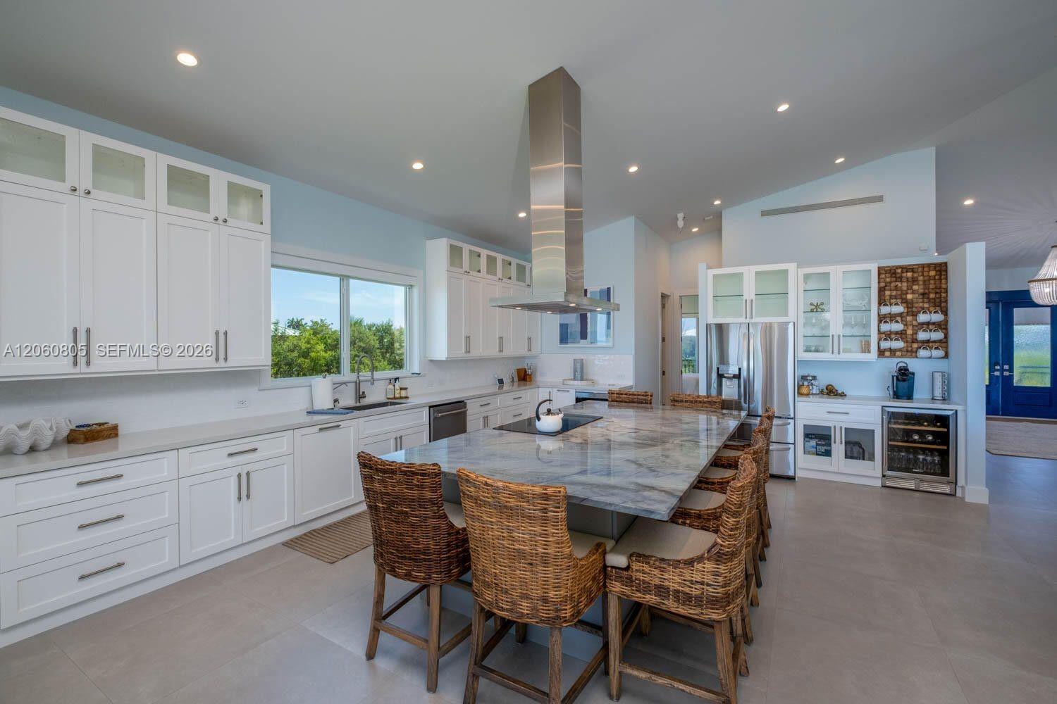 108 Sunrise Dr