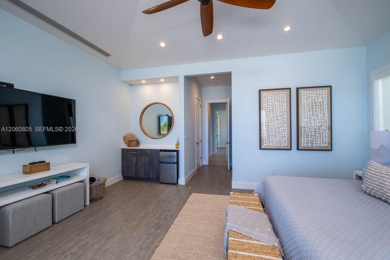 108 Sunrise Dr
