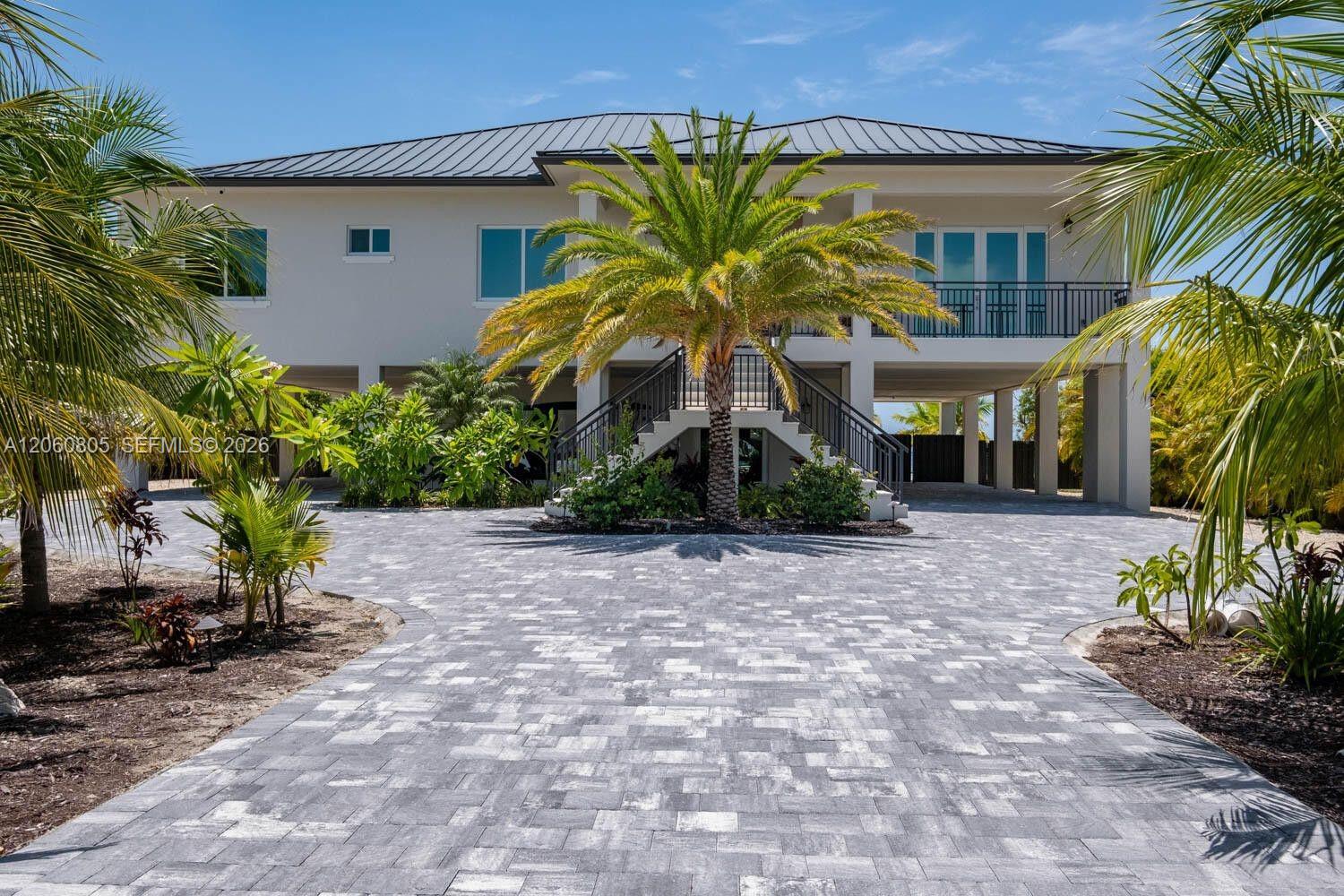 108 Sunrise Dr