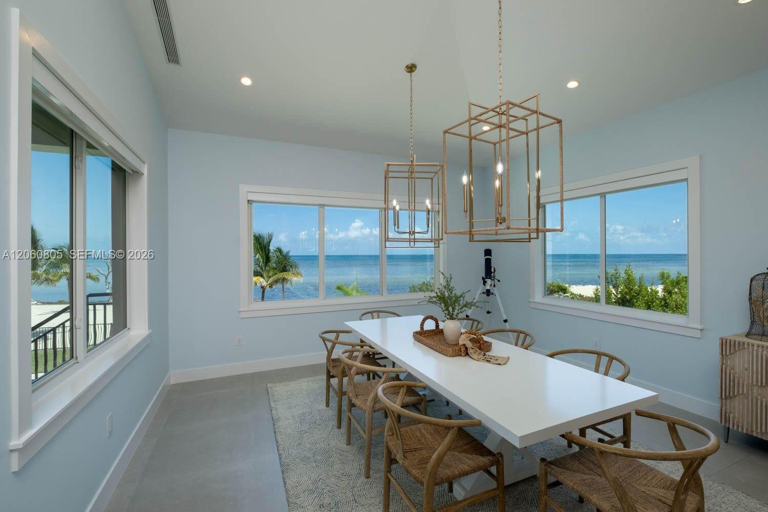 108 Sunrise Dr