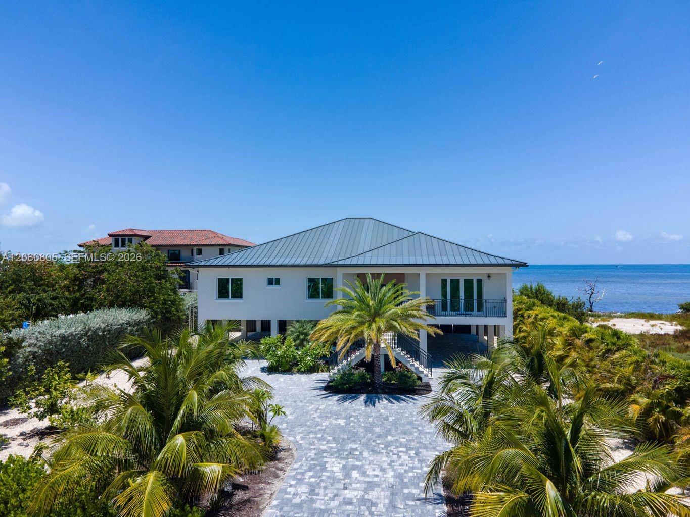 108 Sunrise Dr