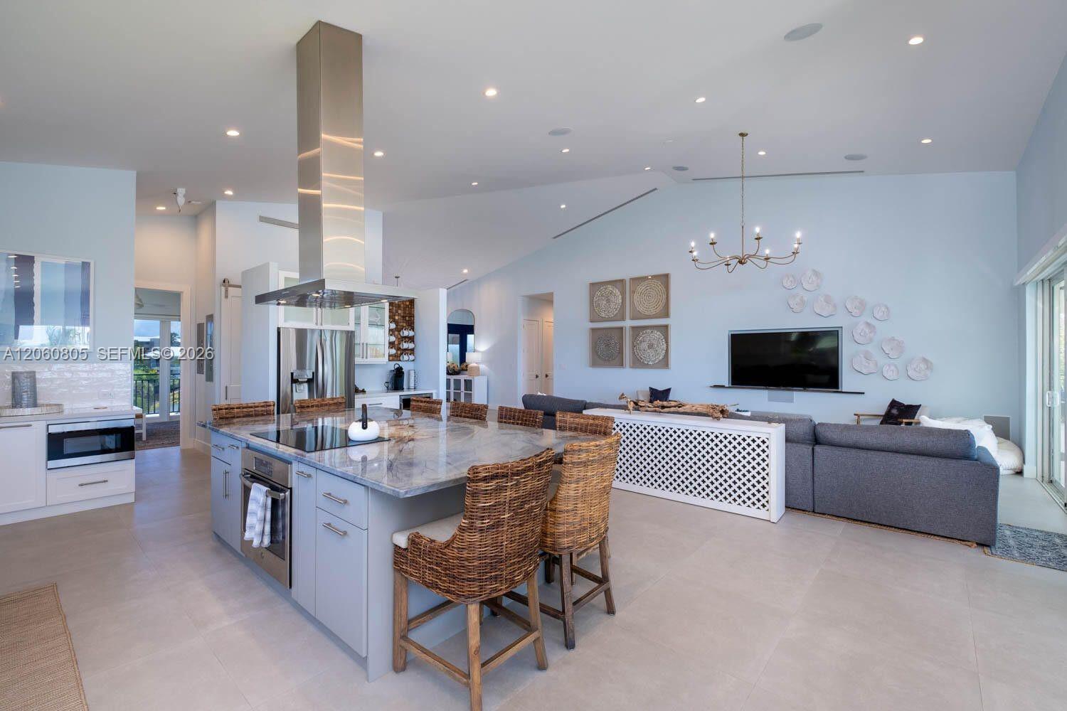 108 Sunrise Dr