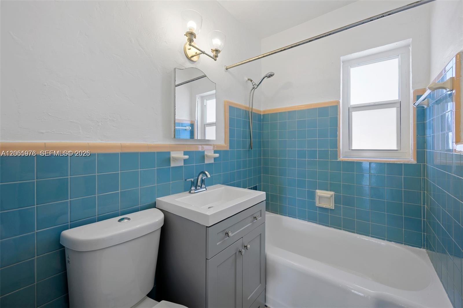 550 NE 82nd Ter # 7