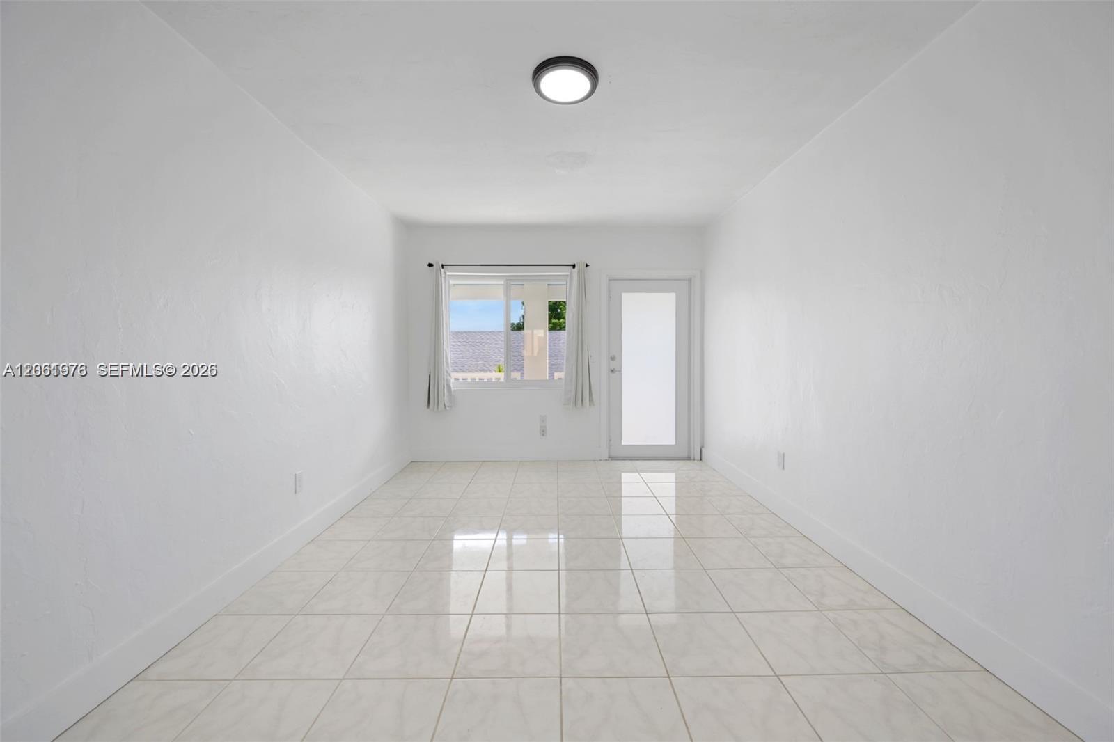 550 NE 82nd Ter # 7