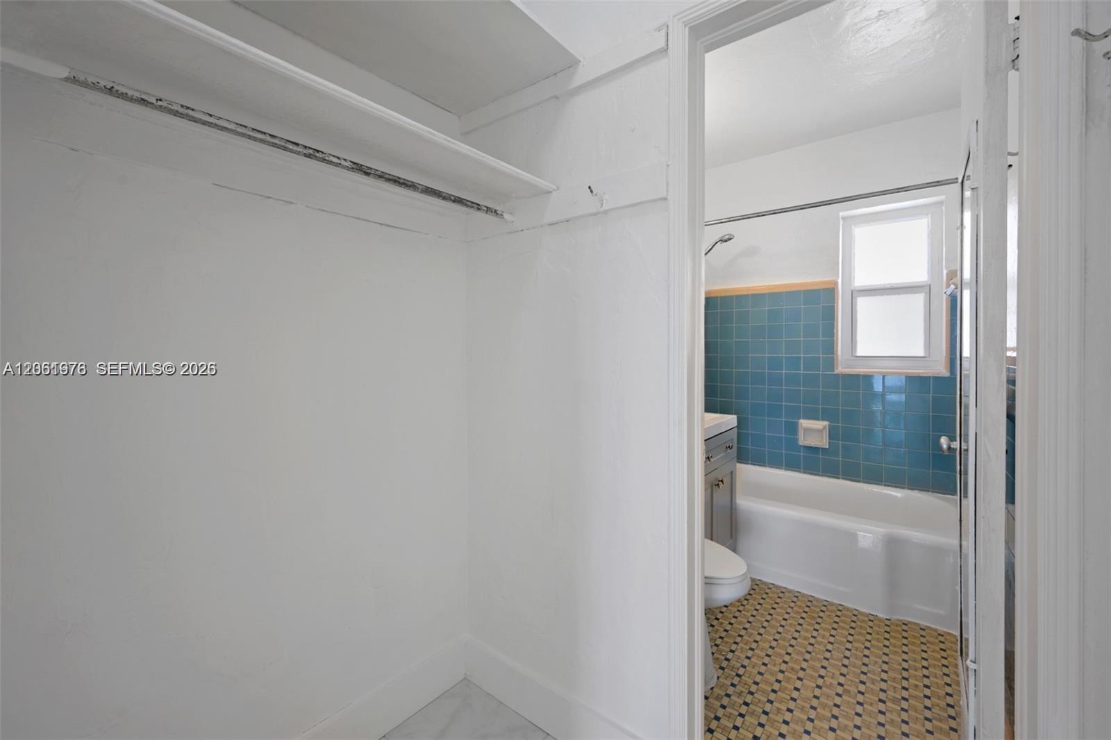 550 NE 82nd Ter # 7