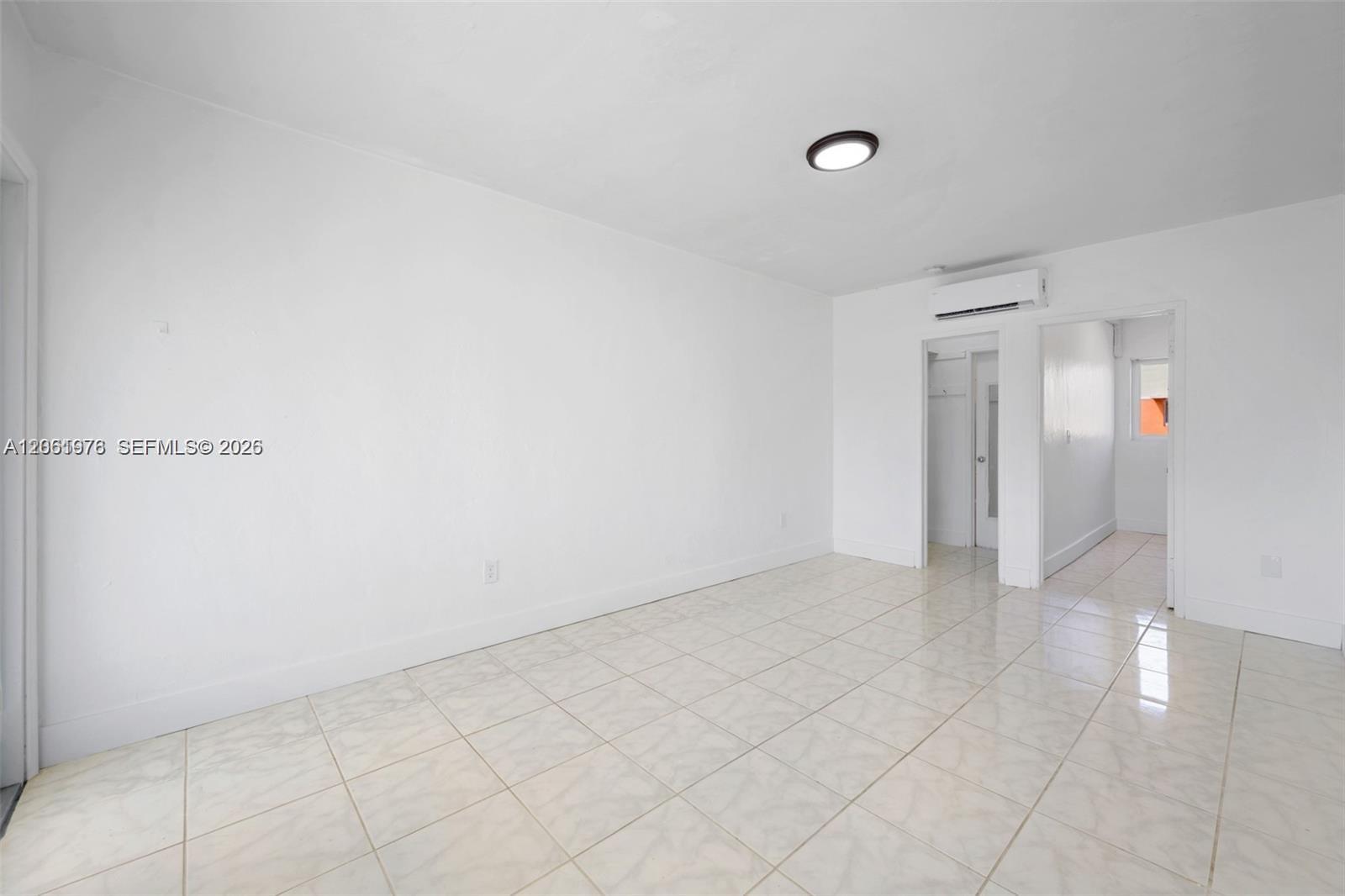 550 NE 82nd Ter # 7