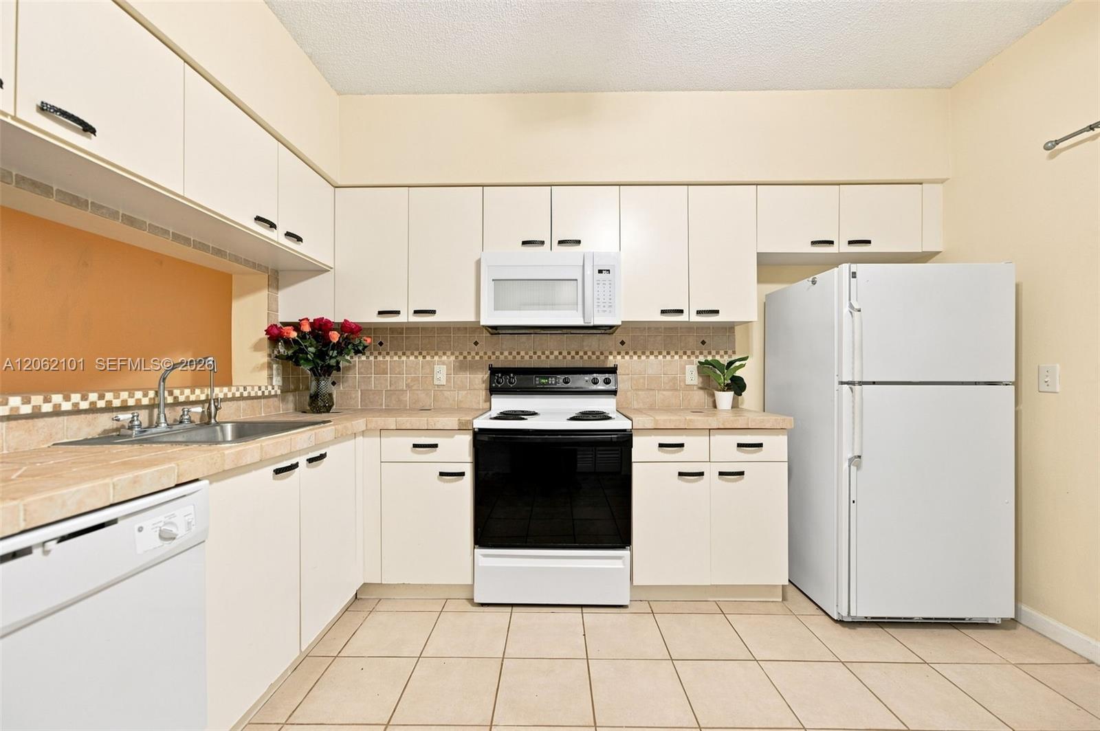 3329 Celebration Ln # 139