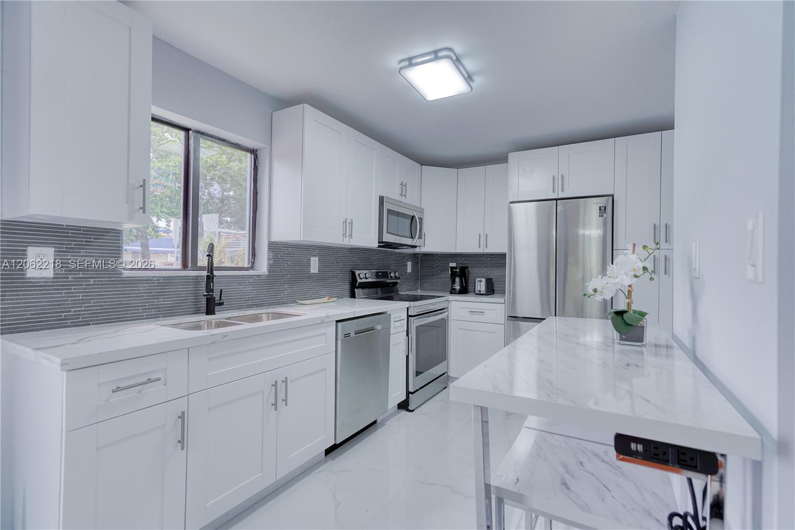 171 NW 47th St