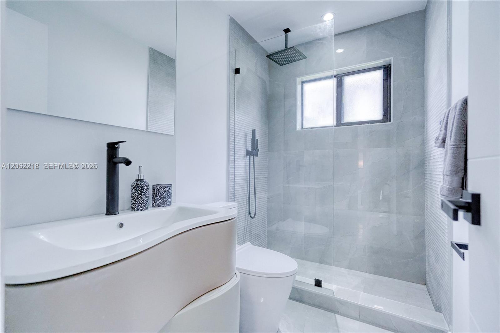171 NW 47th St