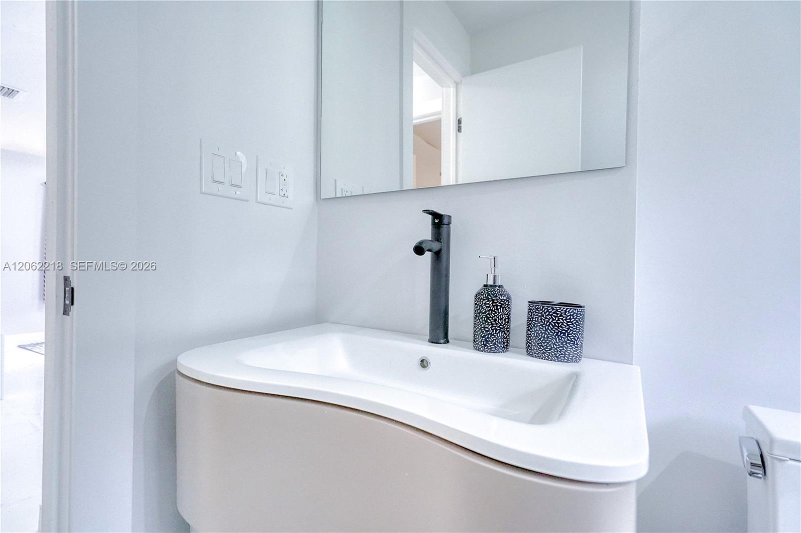 171 NW 47th St