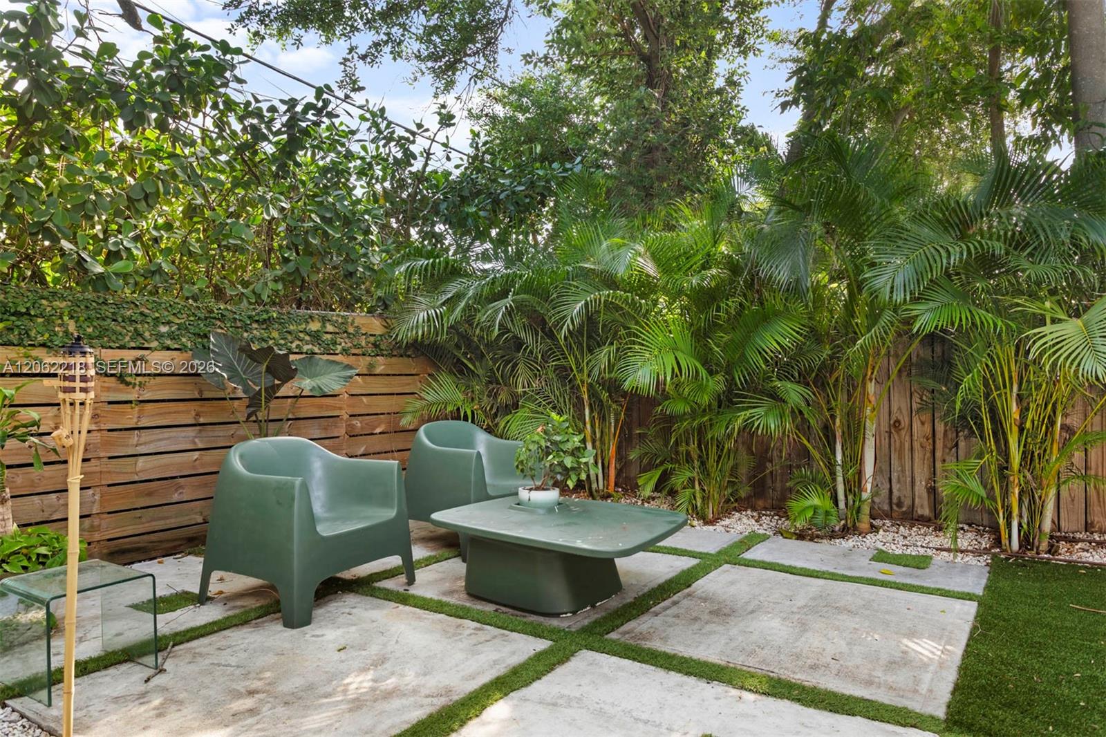 171 NW 47th St