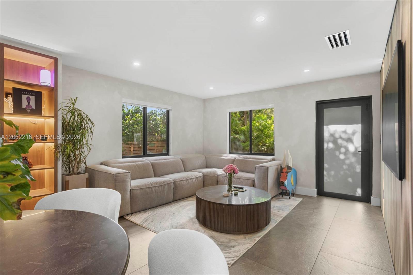 171 NW 47th St