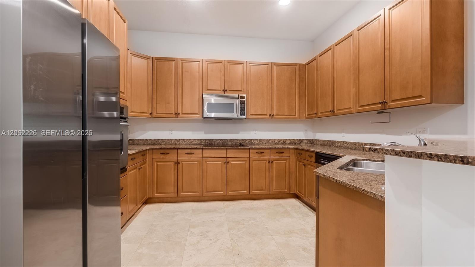 425 NE 69th Cir
