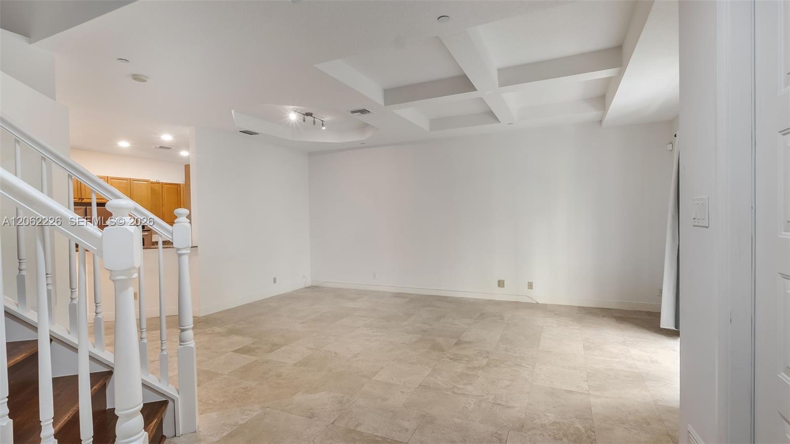 425 NE 69th Cir