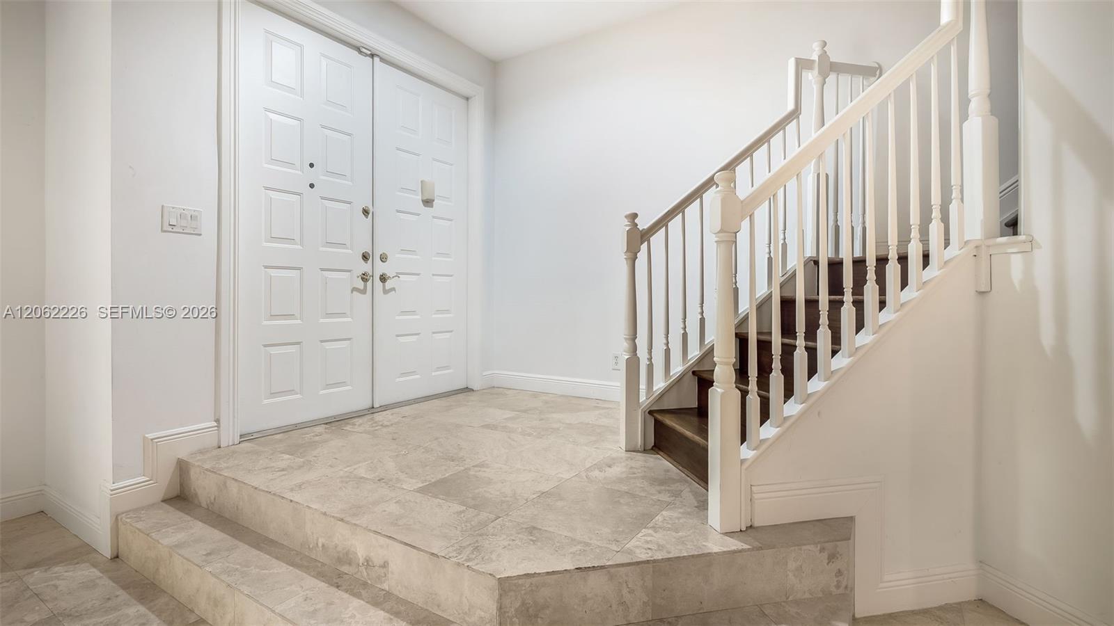 425 NE 69th Cir