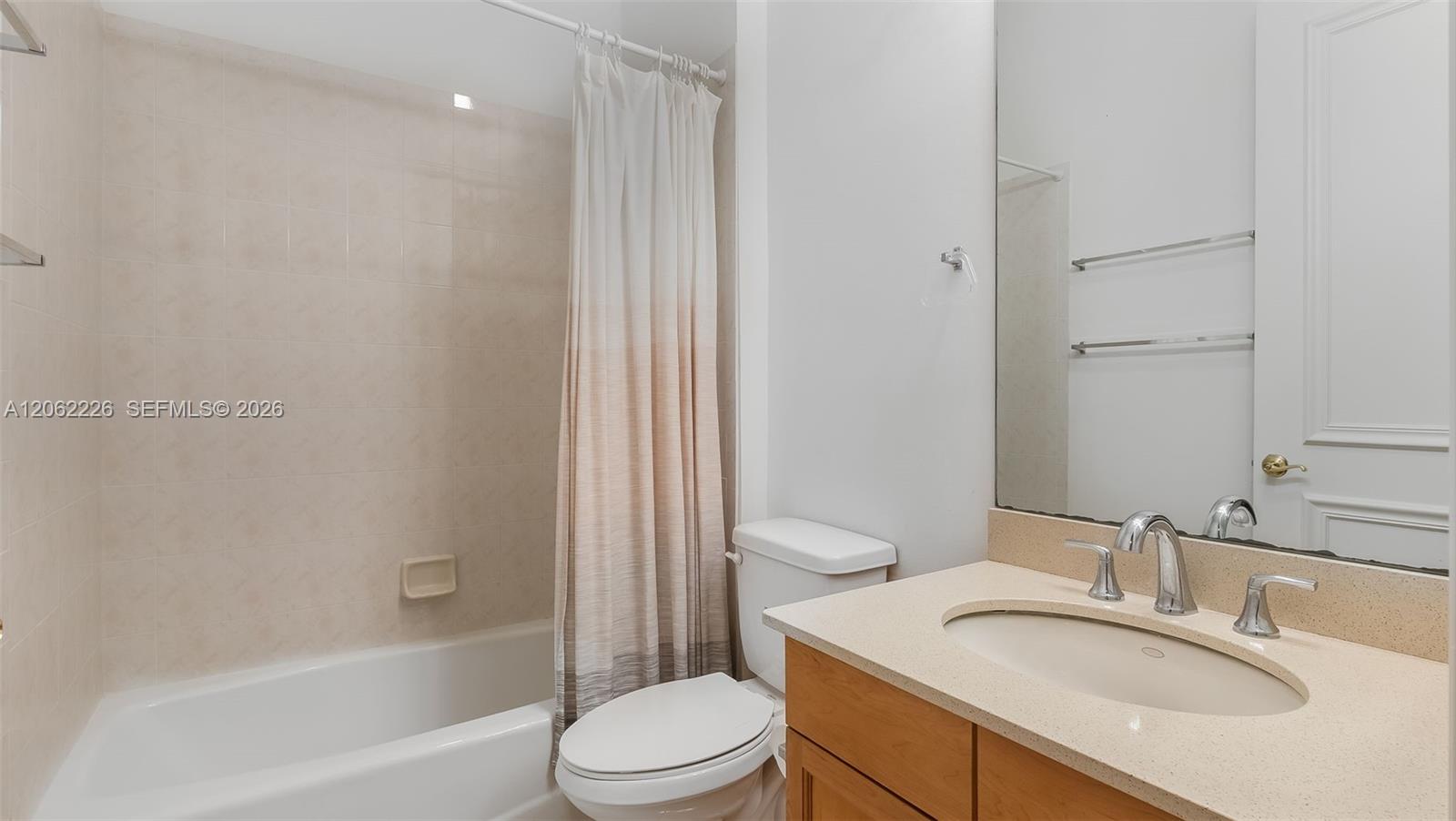 425 NE 69th Cir