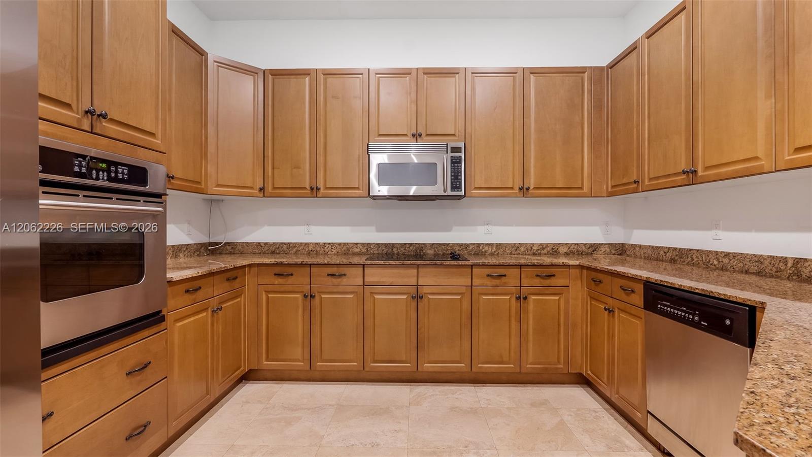 425 NE 69th Cir