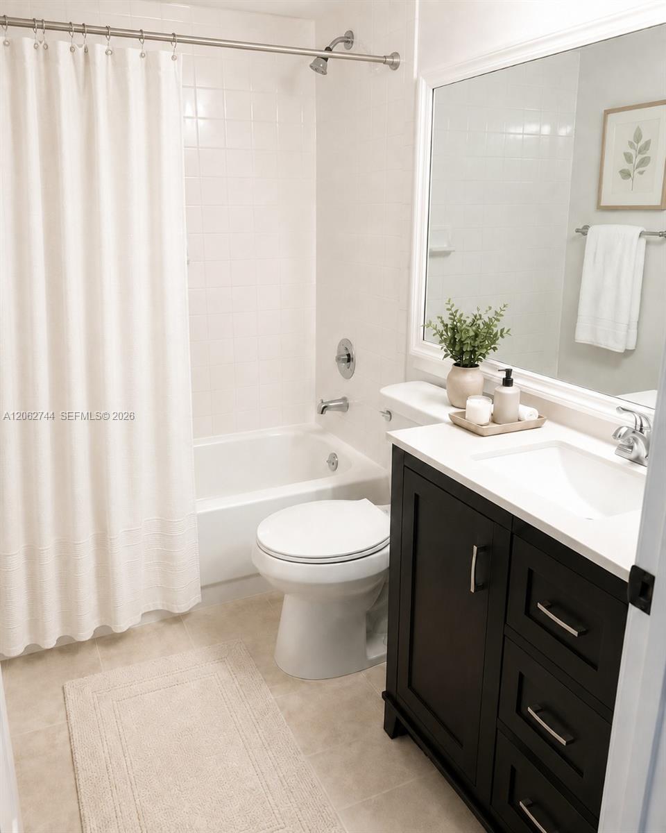 560 S Park # 23 Unit: 7-23