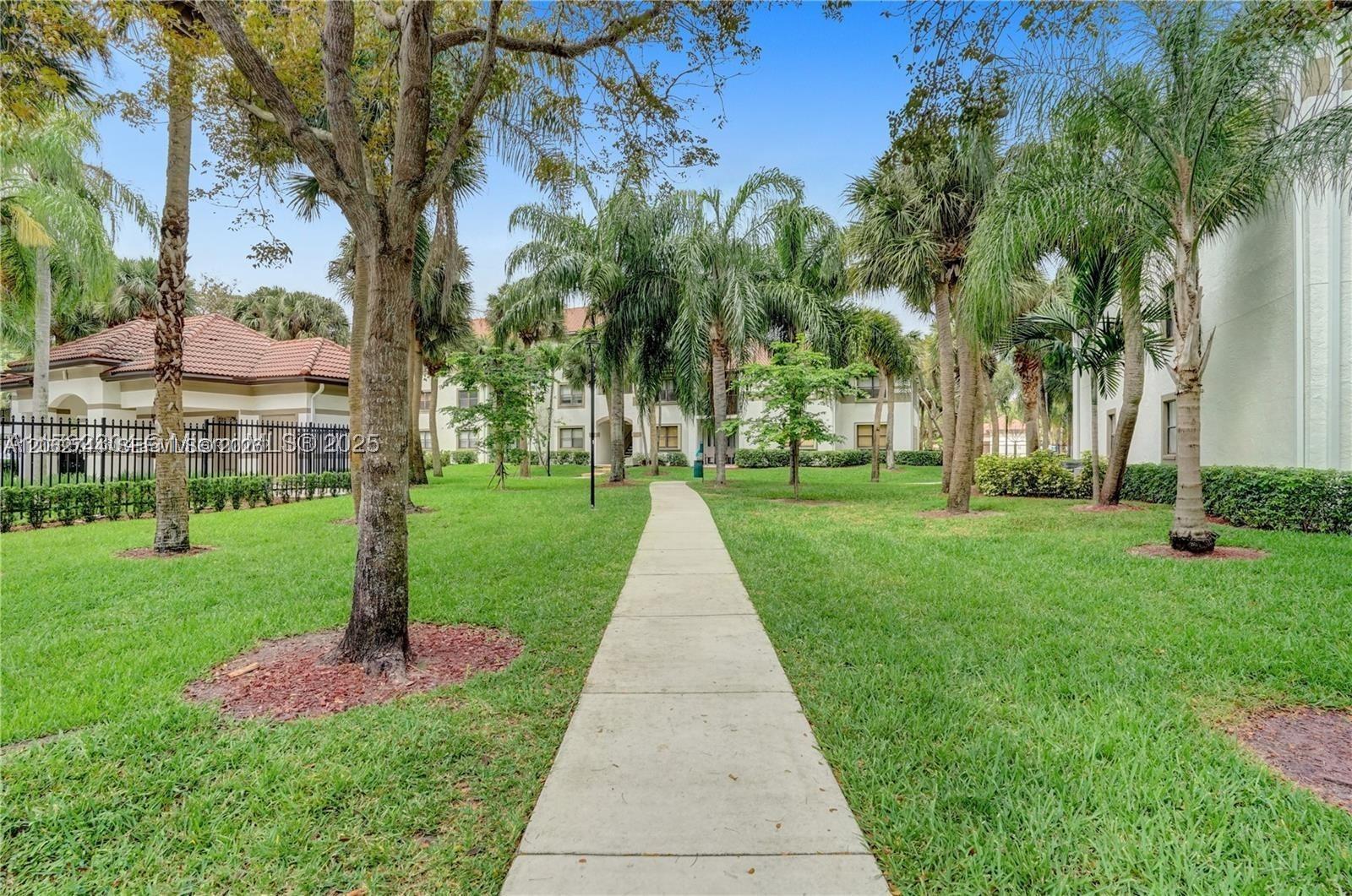 560 S Park # 23 Unit: 7-23