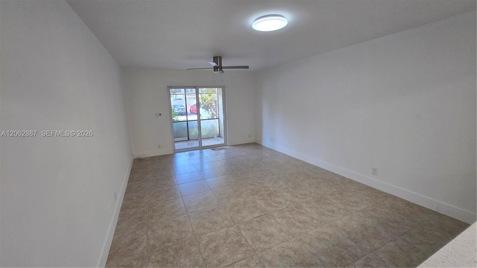 255 S Cypress Rd # 307